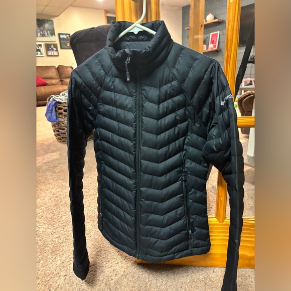 Women’s Columbia Jacket - Picture 2 of 5